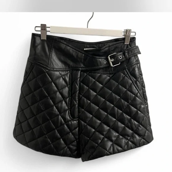 Tularosa Black Quilted vegan leather Shorts size small - Picture 2 of 8